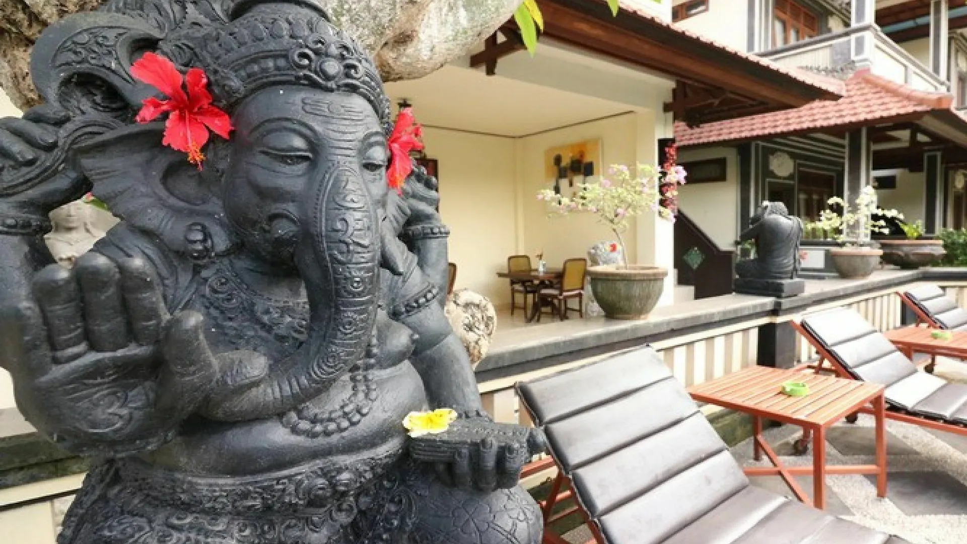 Nida Rooms Monkey Forest Temple Complex ウブド インドネシア